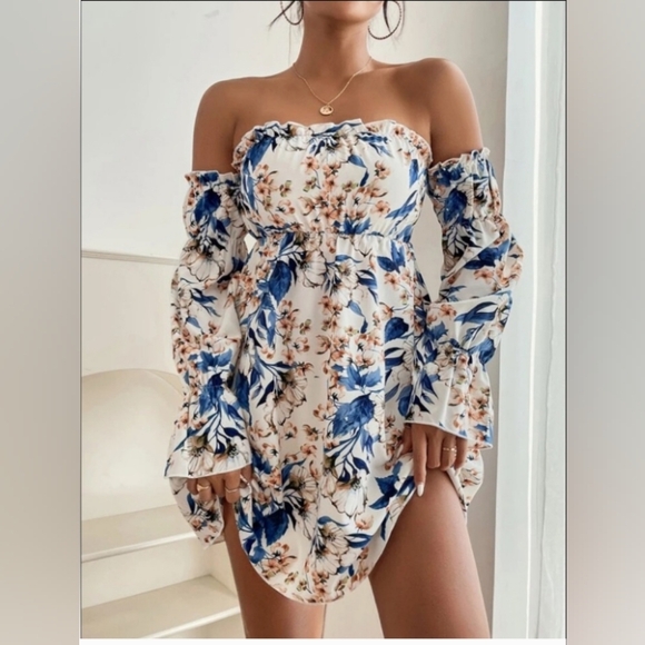 SHEIN Dresses & Skirts - Shein Floral NWT short dress